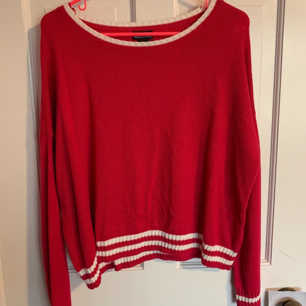 pink sweater